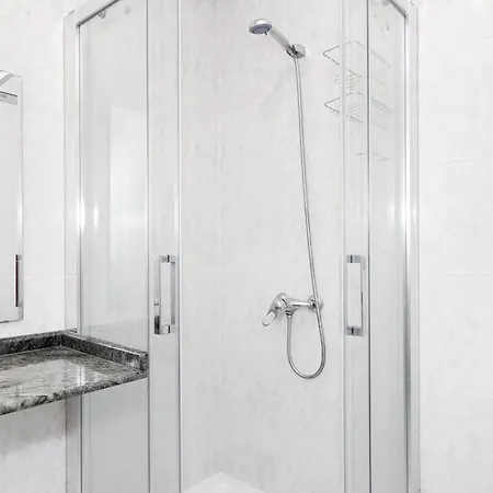 בית הארחה Goiko *