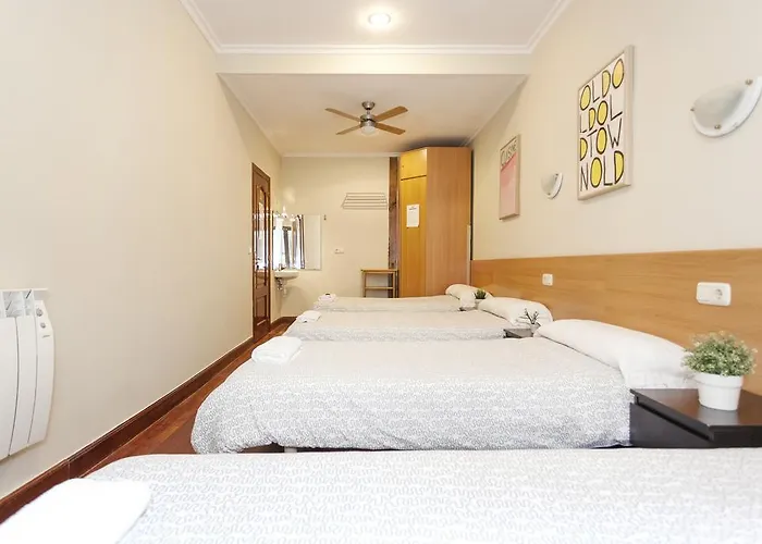 高依可膳食公寓酒店 招待所 圣塞瓦斯蒂安